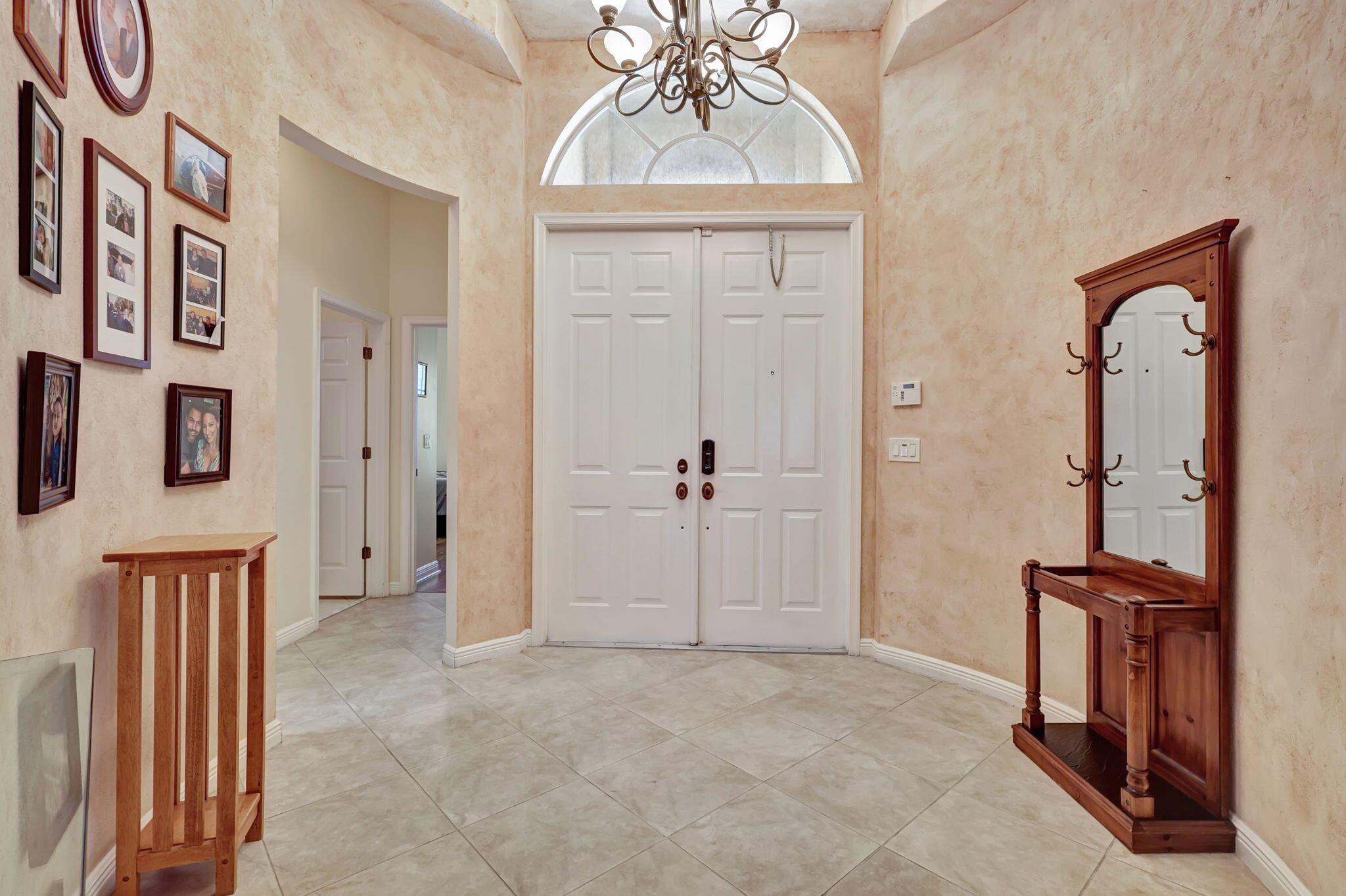 Properties 2535 Glendale Court