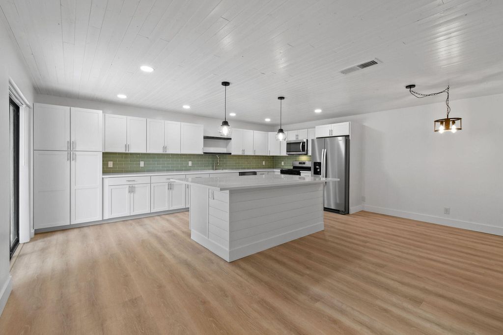 Photo of 1585 Forest Lakes Circle #B, West Palm Beach, FL 33406 (MLS # R10971306)