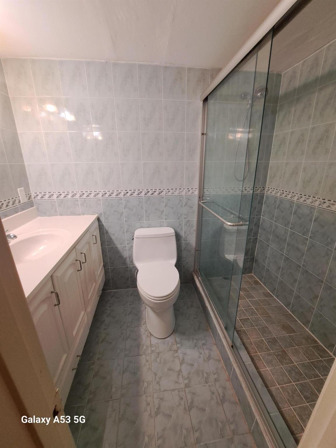 SUSSEX CONDO - Residential