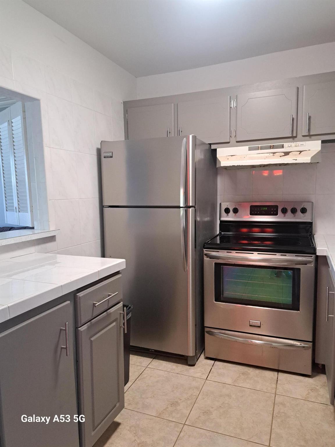 SUSSEX CONDO - Residential