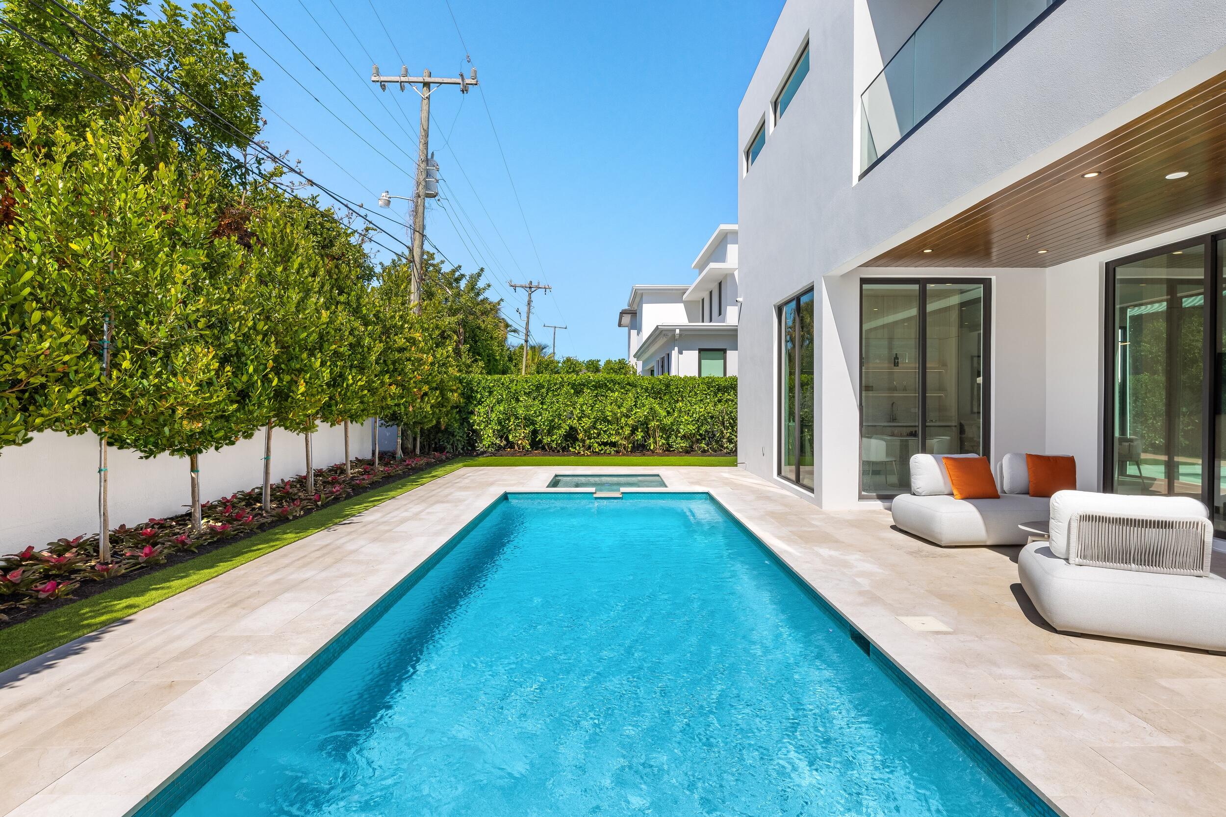 Boca Villas - Residential