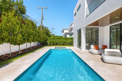 Tiny photo for 1051 NE 2nd Terrace, Boca Raton, FL 33432 (MLS # R11167020)