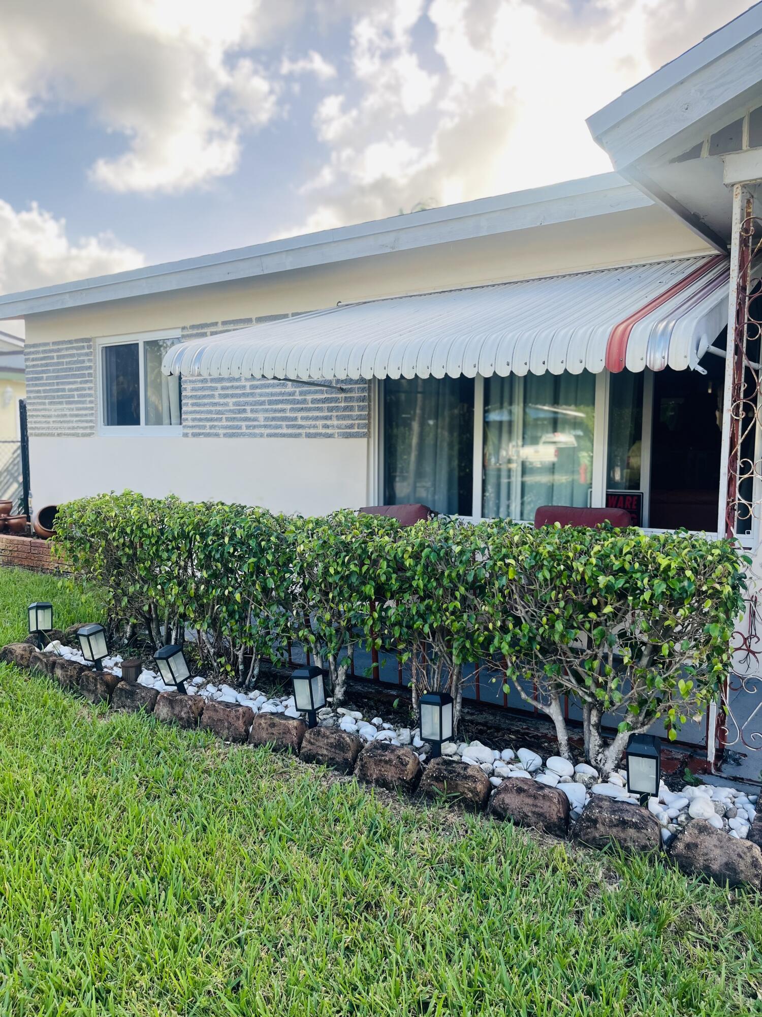 FAIRMONT - Residential Lease