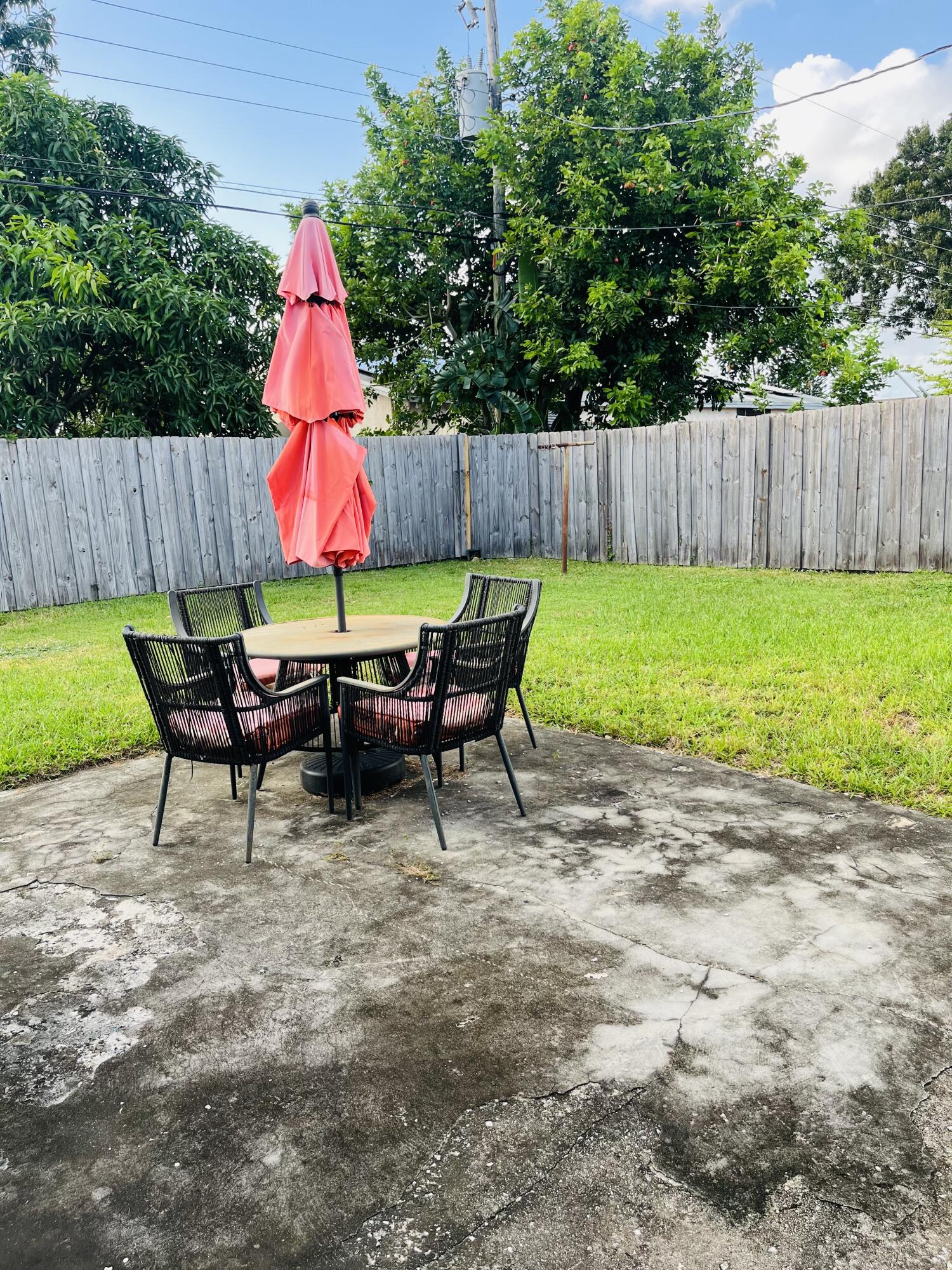 FAIRMONT - Residential Lease