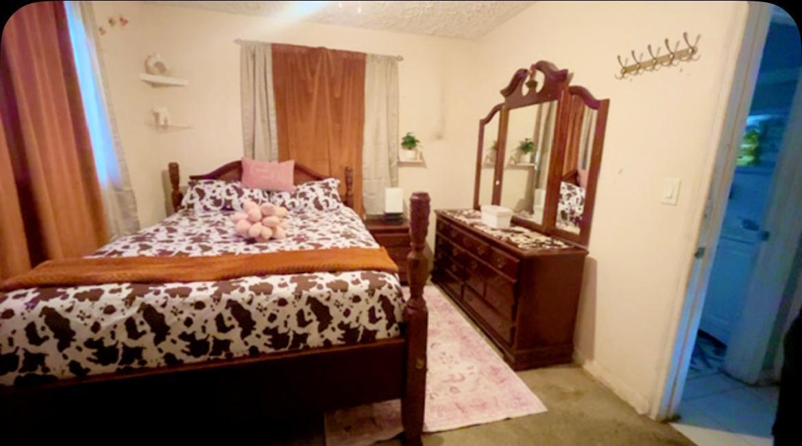 FAIRMONT - Residential Lease