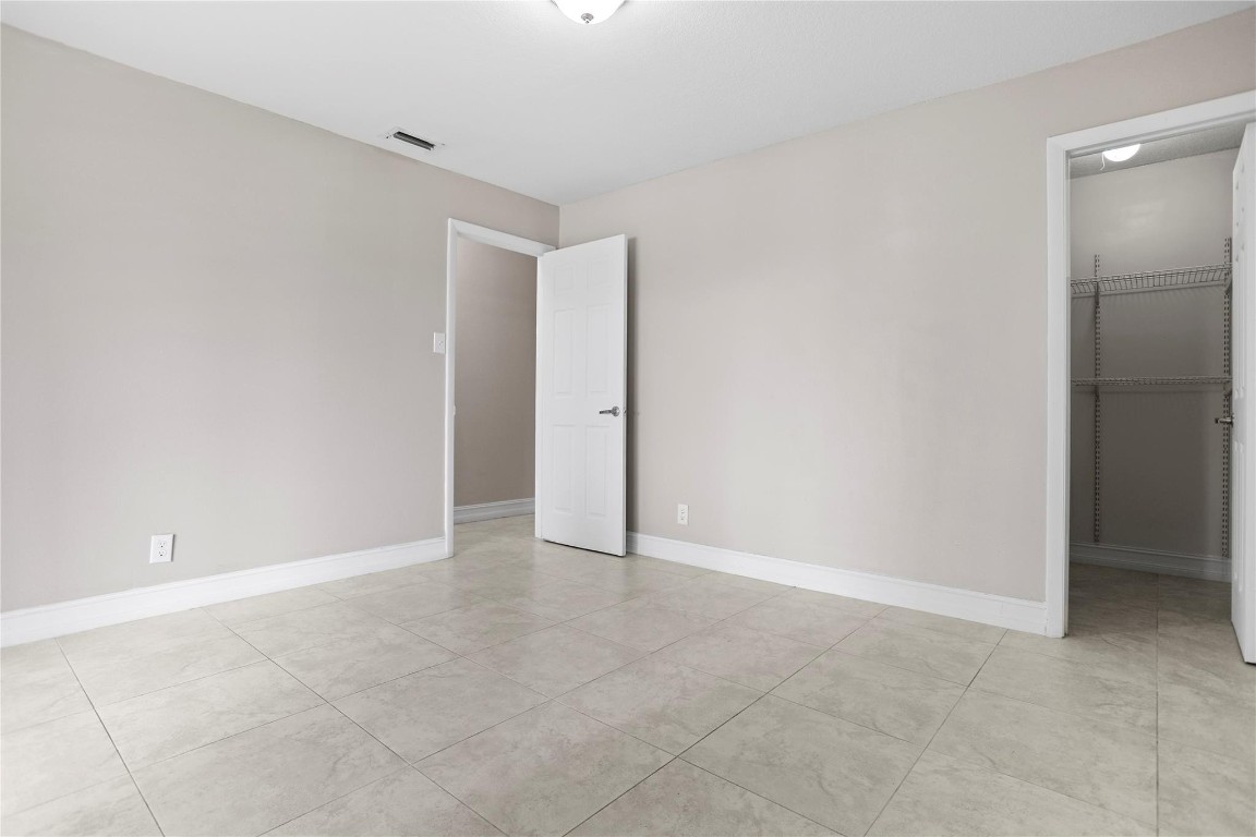 Paradise Gardens Sec 4 76 - Residential