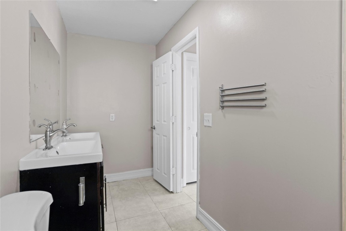 Paradise Gardens Sec 4 76 - Residential