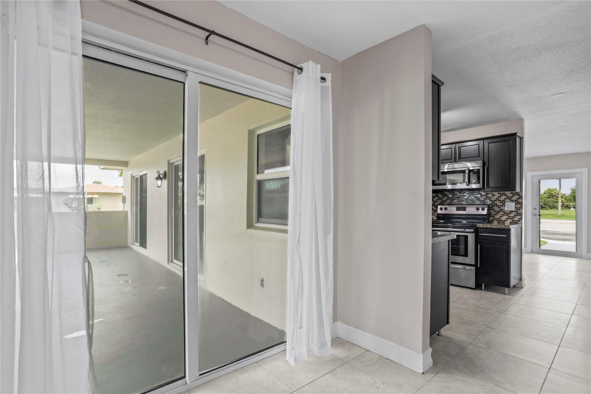Paradise Gardens Sec 4 76 - Residential