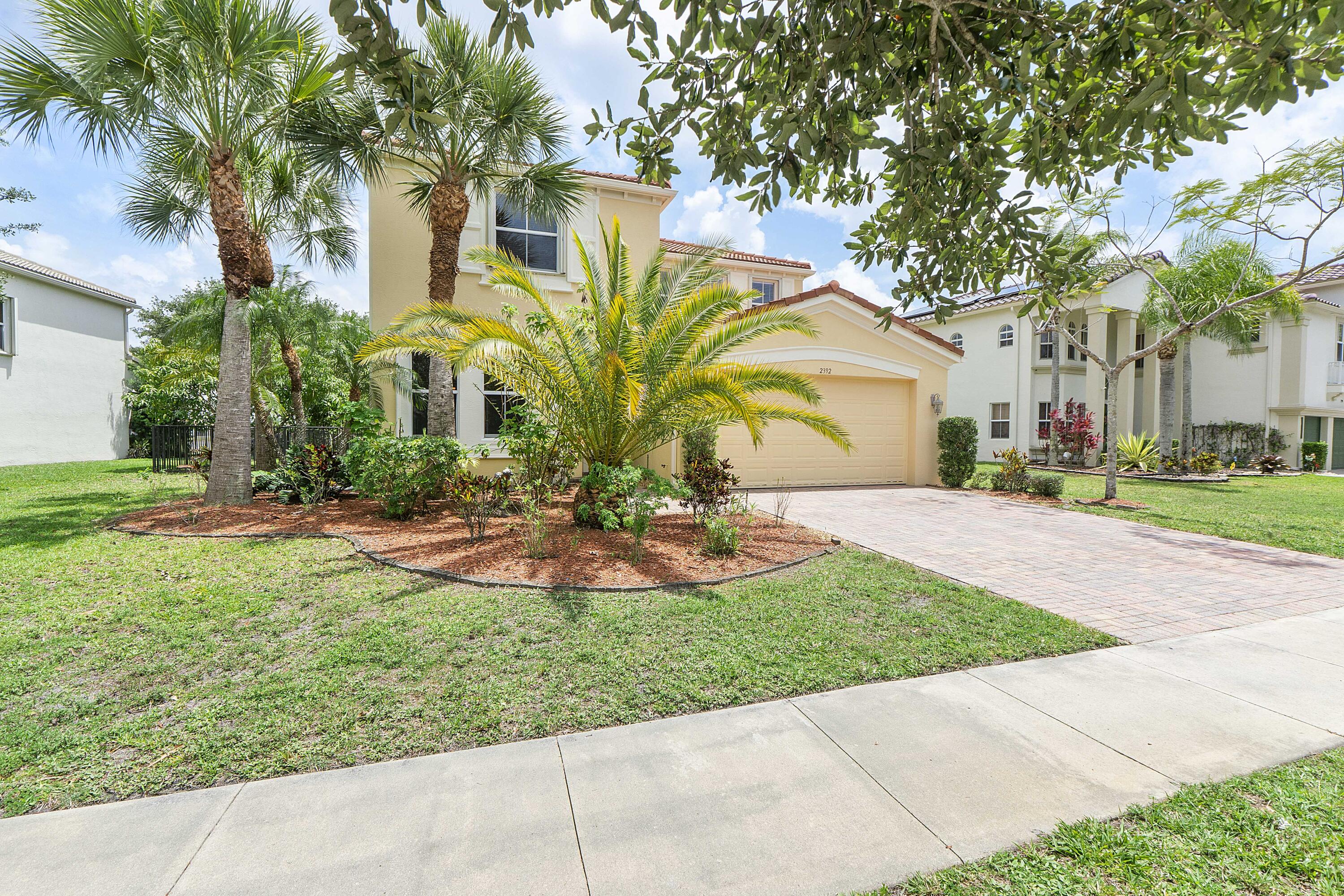 2392 Bellarosa Circle