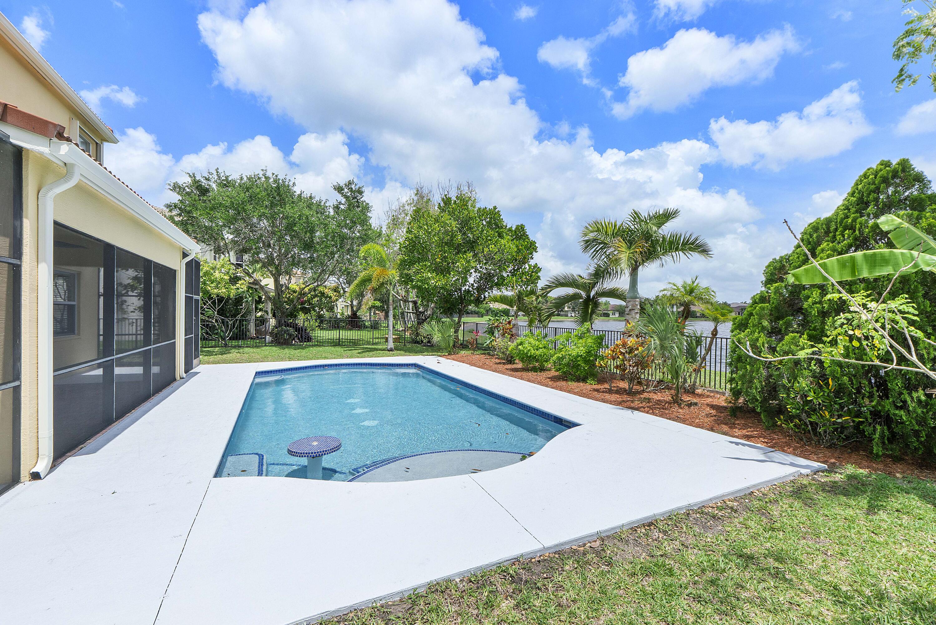 PORTOSOL - Residential