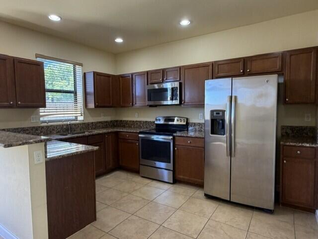SILVER PALM WEST - Residential