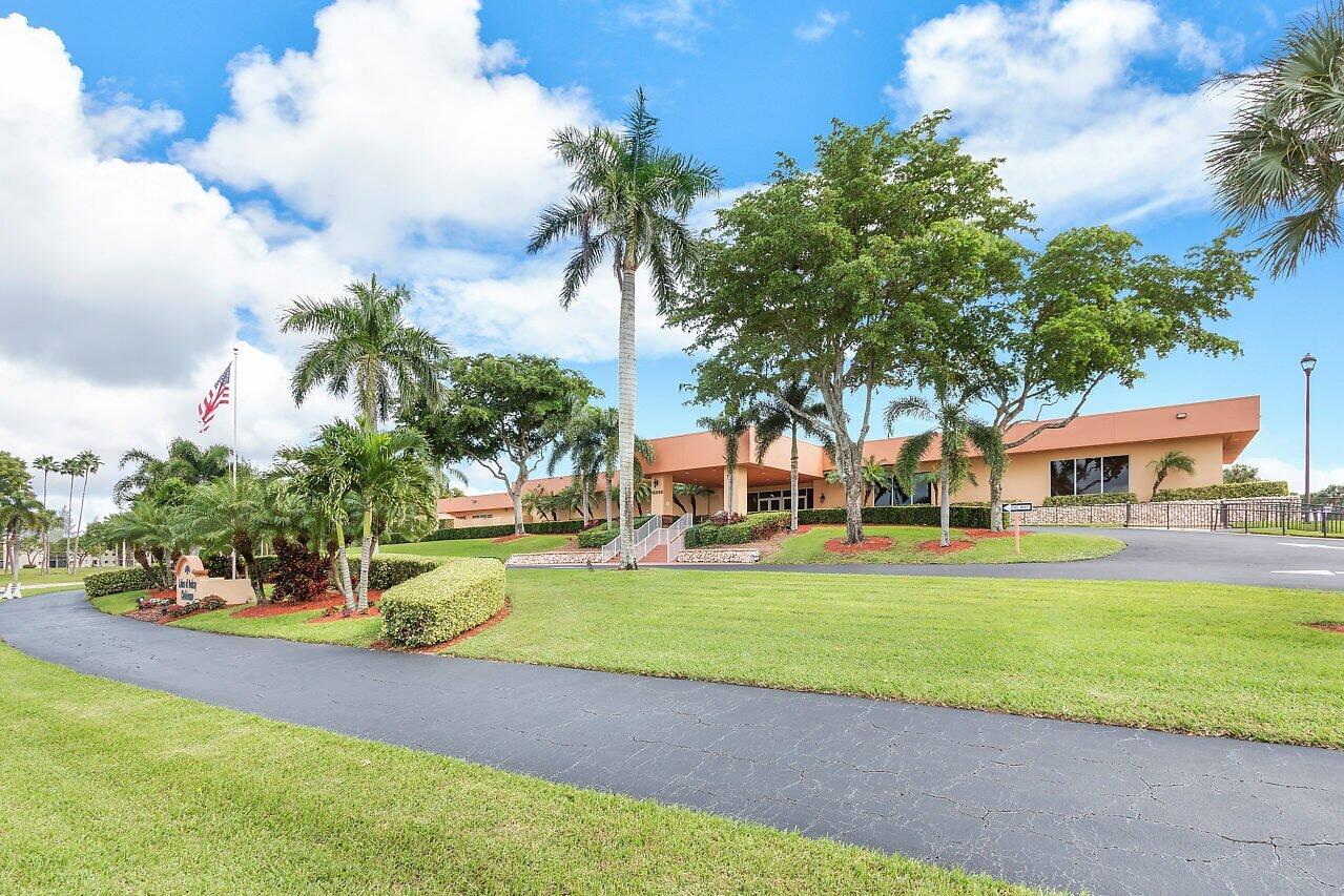 LAKES OF DELRAY - Residential