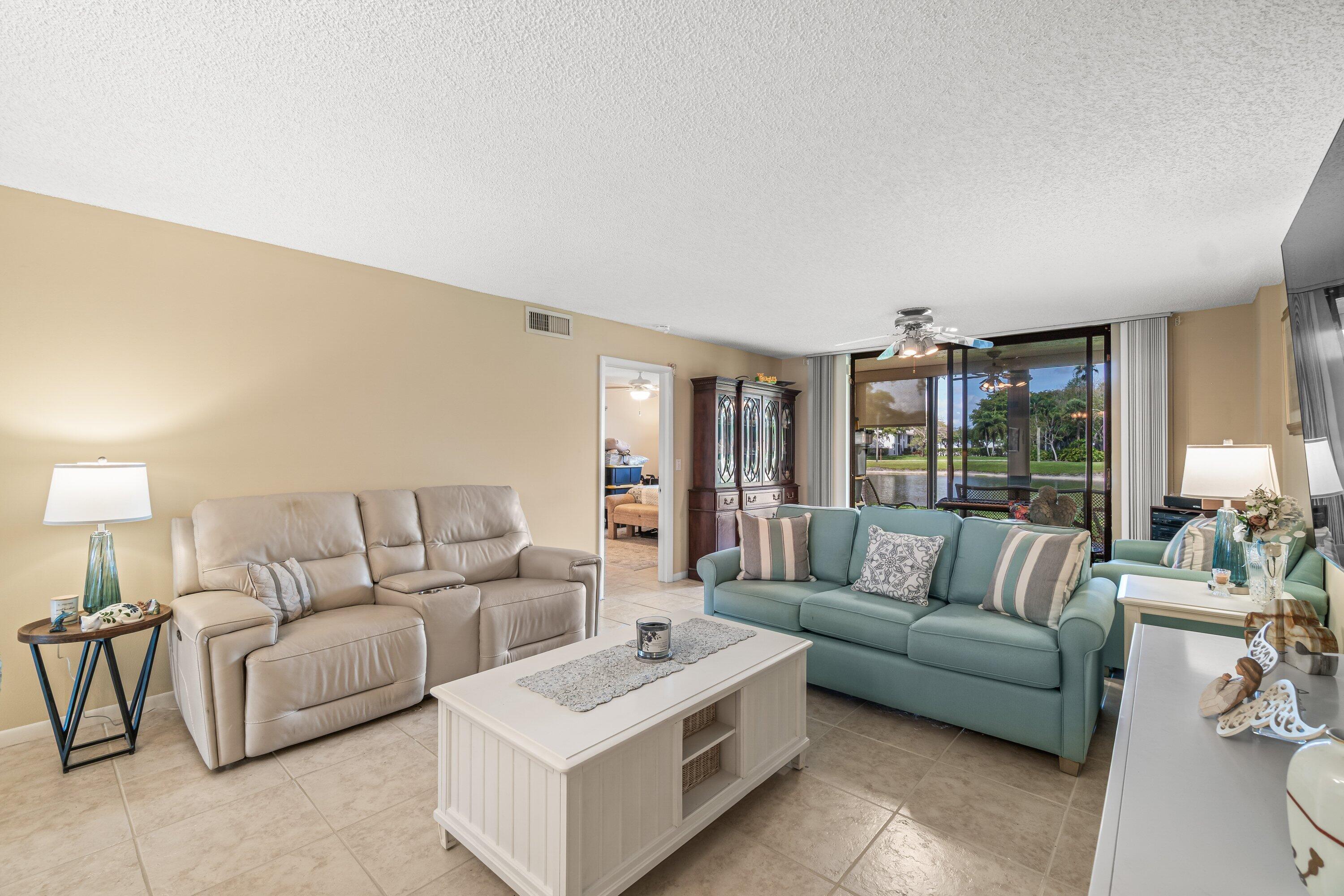 LAKES OF DELRAY - Residential