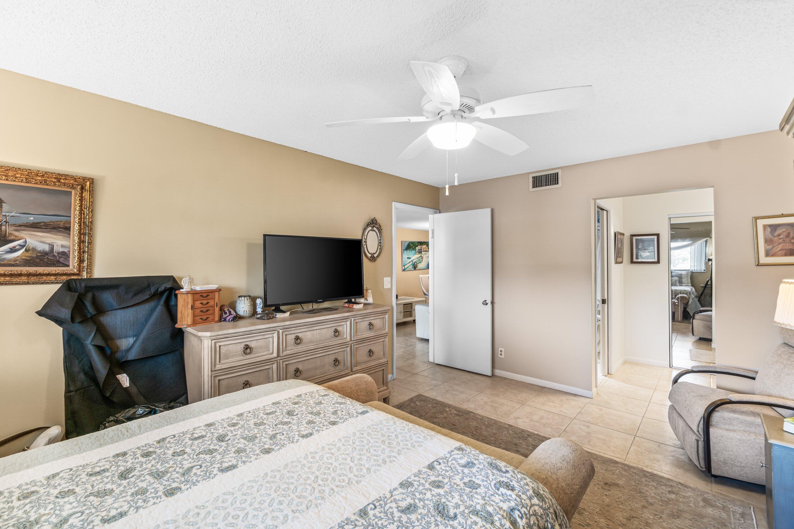 LAKES OF DELRAY - Residential