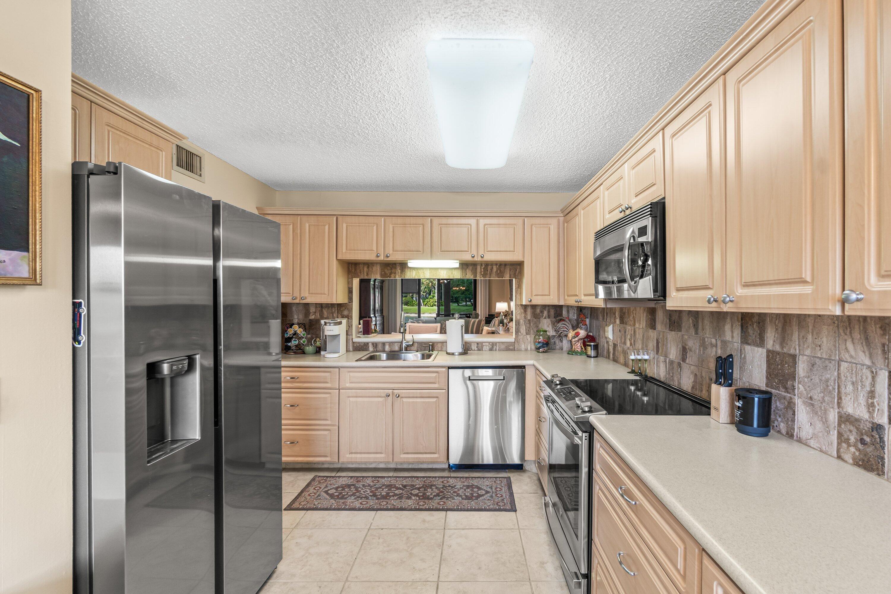 LAKES OF DELRAY - Residential