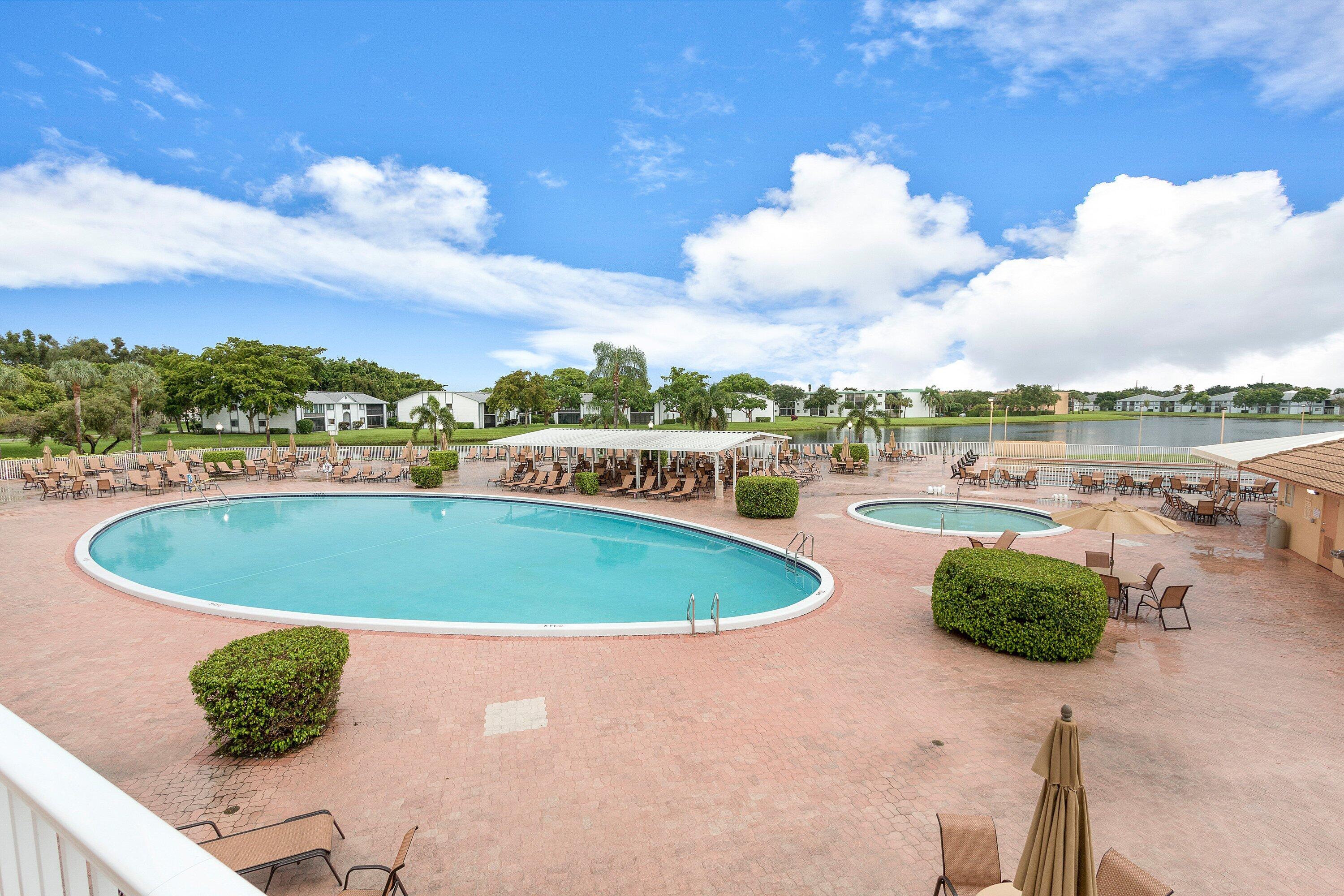 LAKES OF DELRAY - Residential