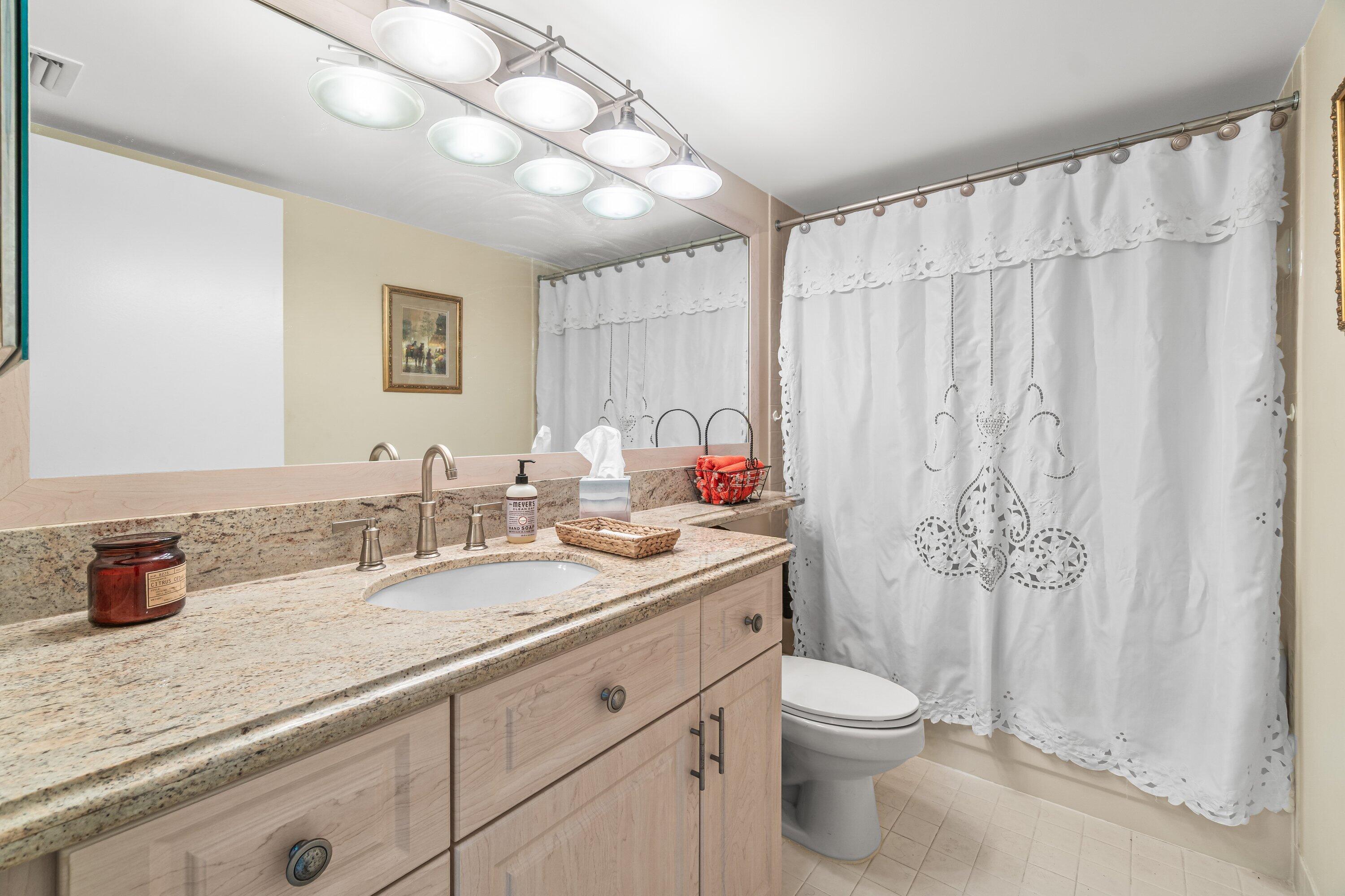 LAKES OF DELRAY - Residential