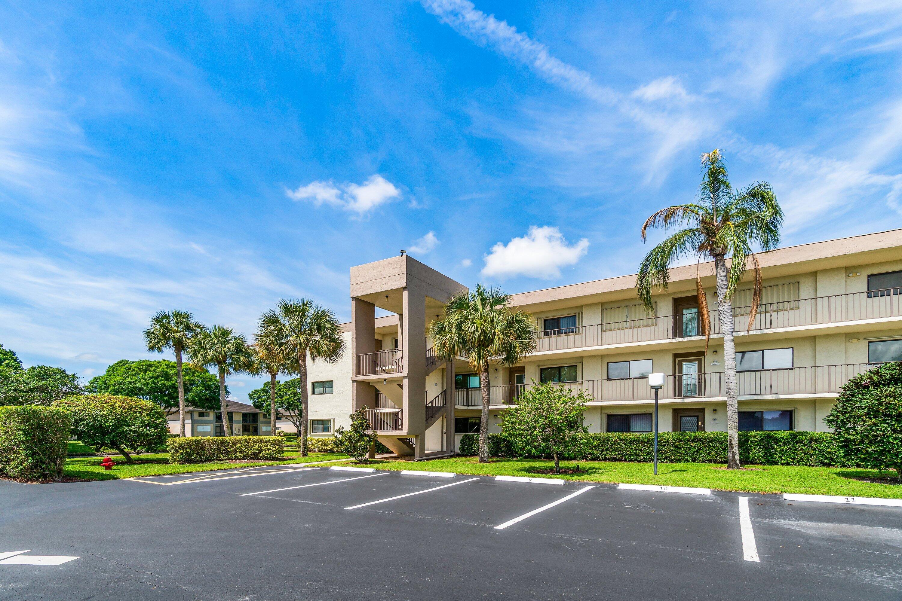LAKES OF DELRAY - Residential