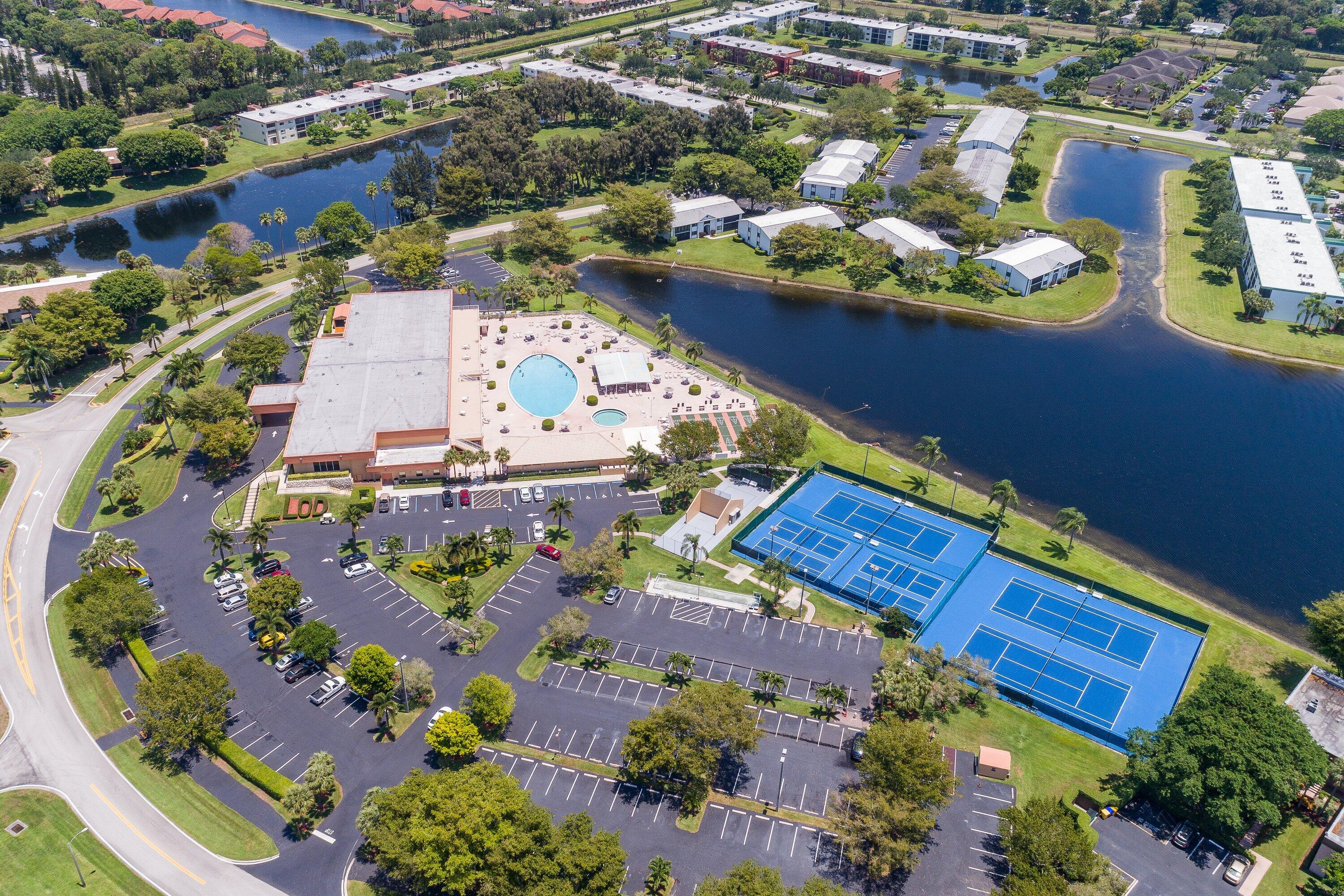 LAKES OF DELRAY - Residential