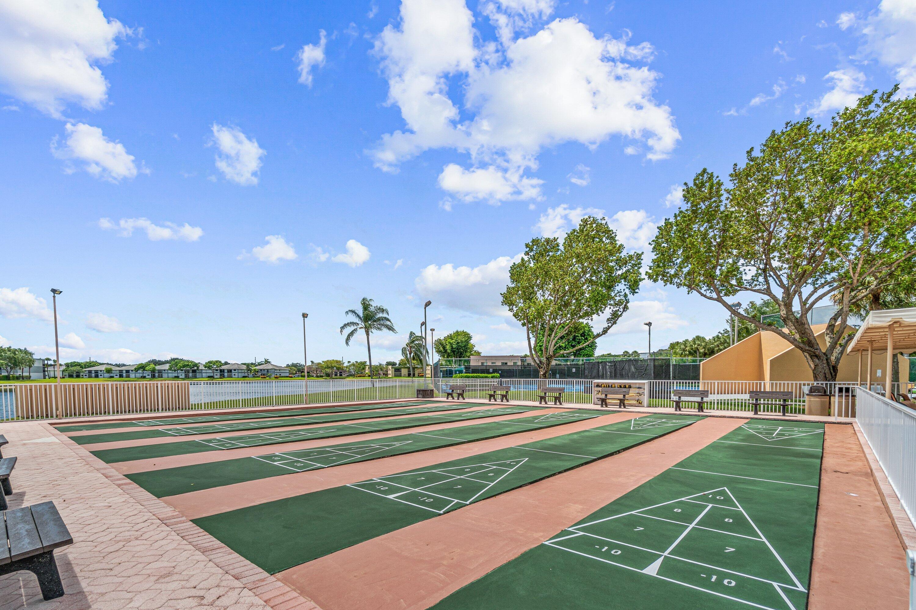 LAKES OF DELRAY - Residential