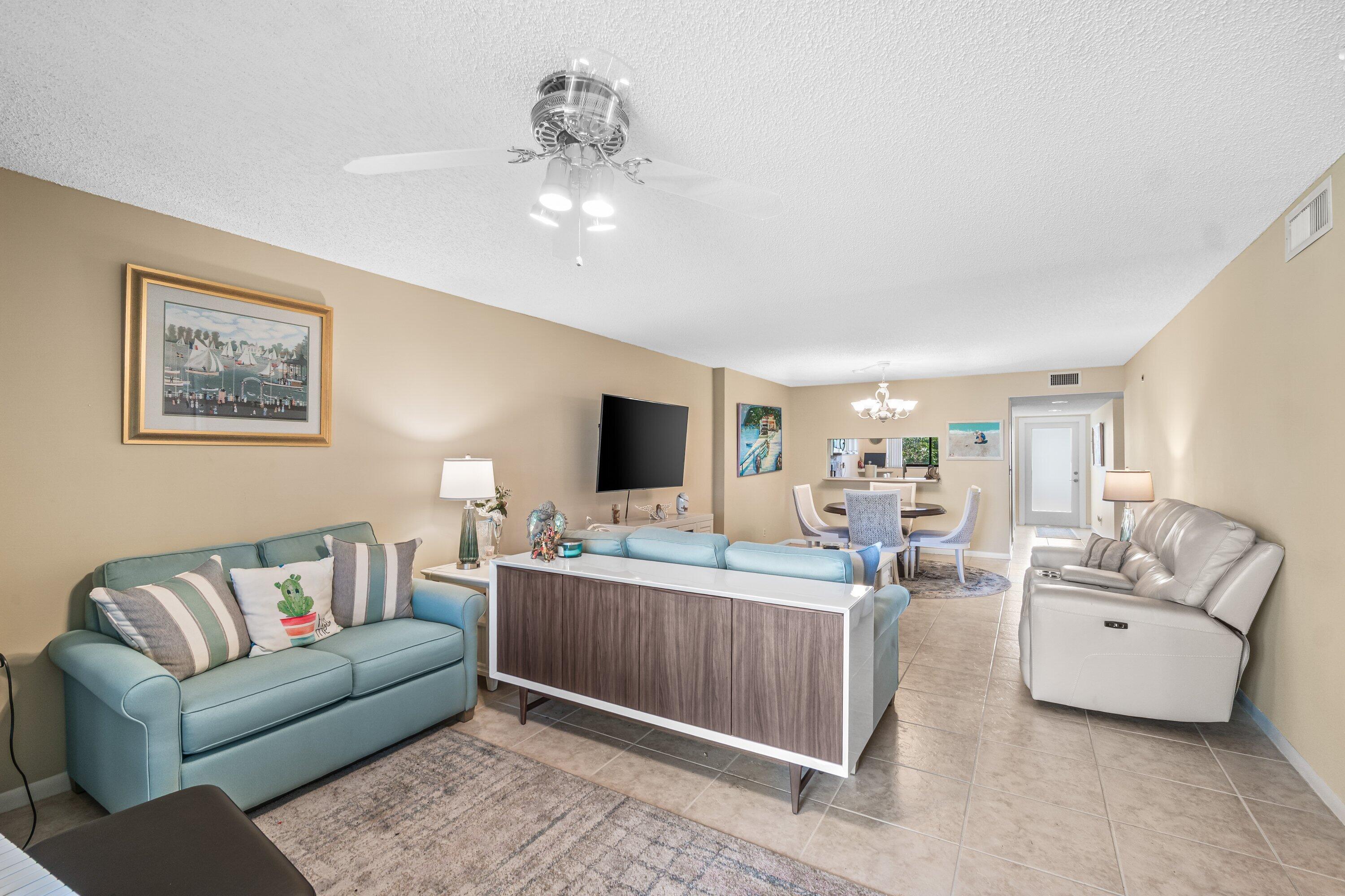 LAKES OF DELRAY - Residential