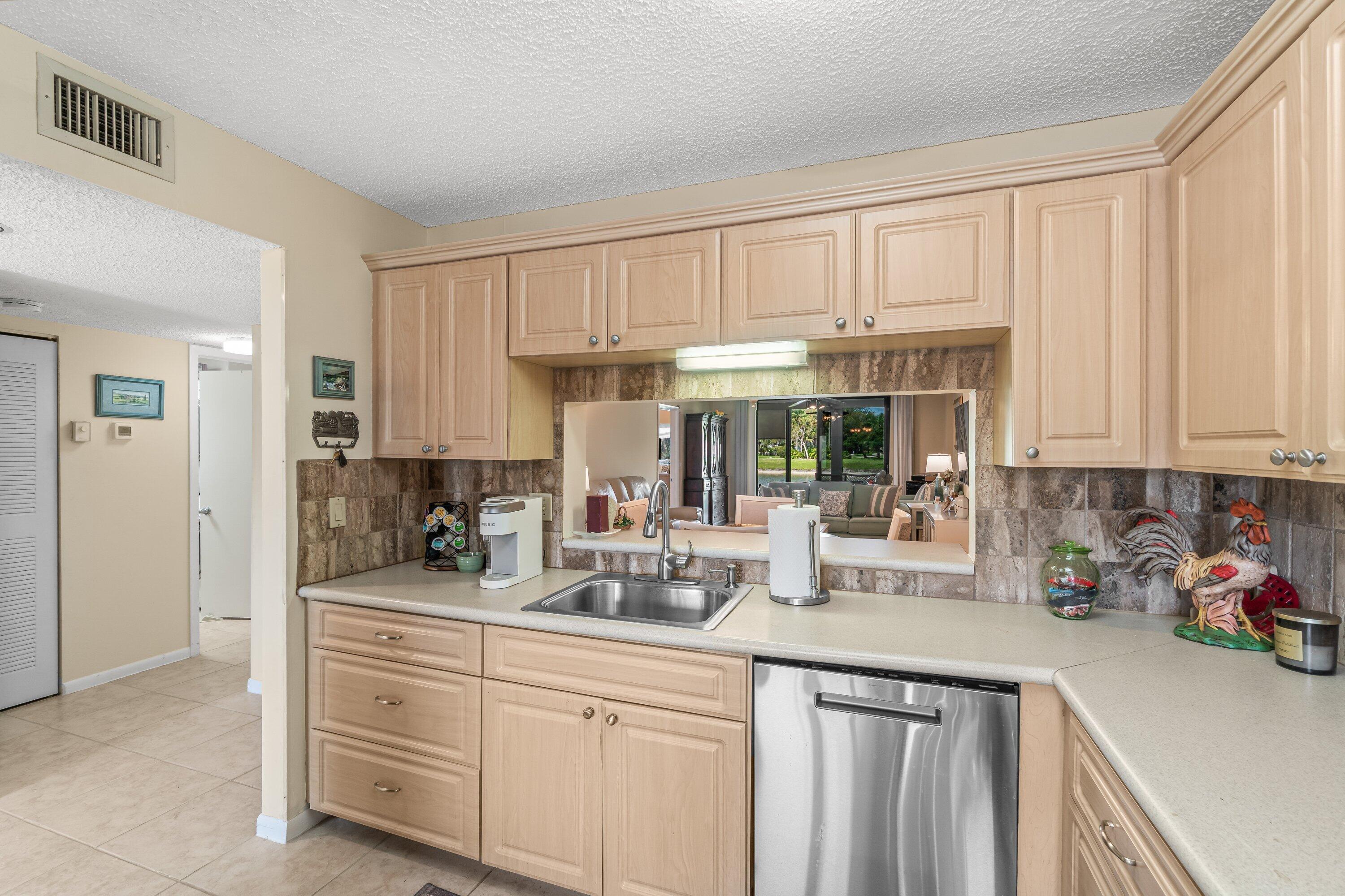 LAKES OF DELRAY - Residential