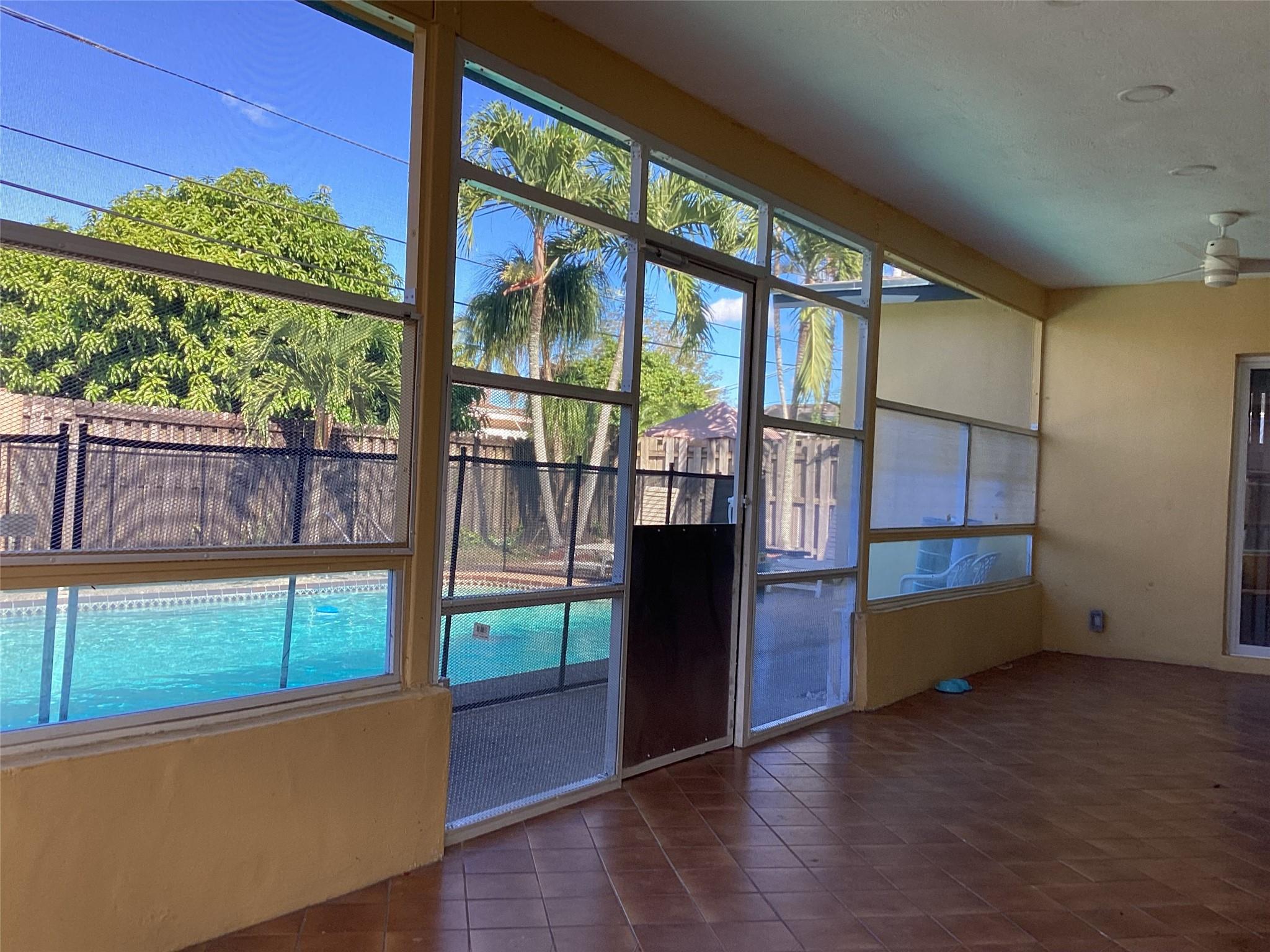 Sunrise Golf Village Sec - Residential