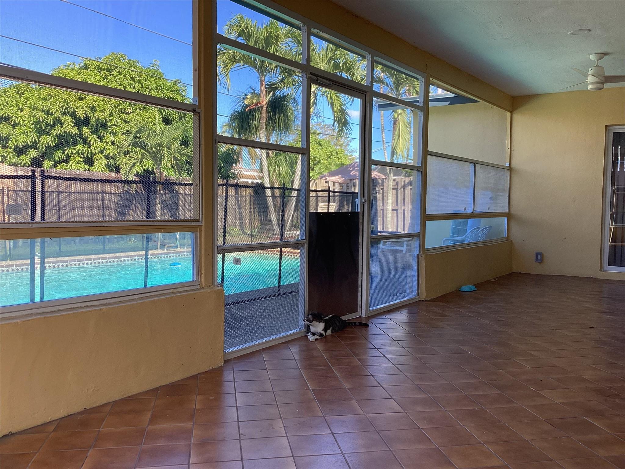 Sunrise Golf Village Sec - Residential