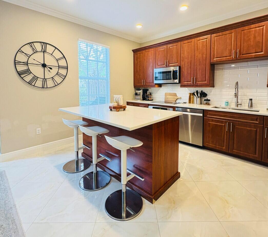 HILLSBORO ASSOCIATES PLAT - Residential Lease