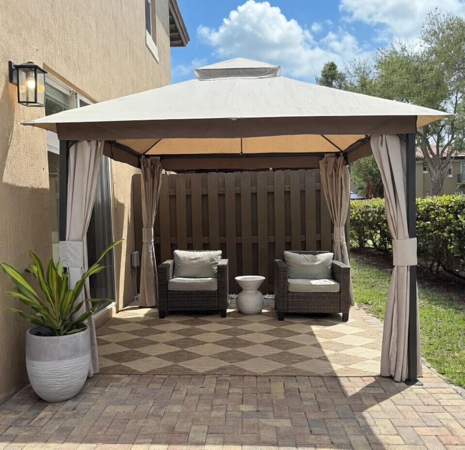 HILLSBORO ASSOCIATES PLAT - Residential Lease