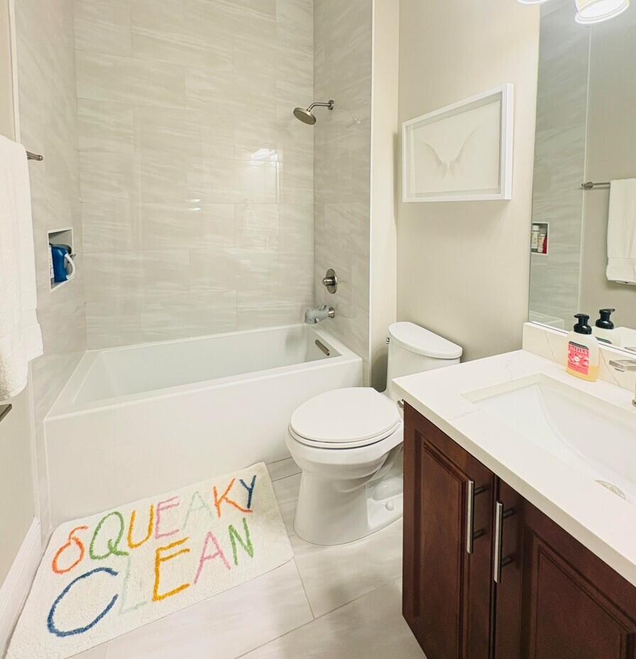 HILLSBORO ASSOCIATES PLAT - Residential Lease