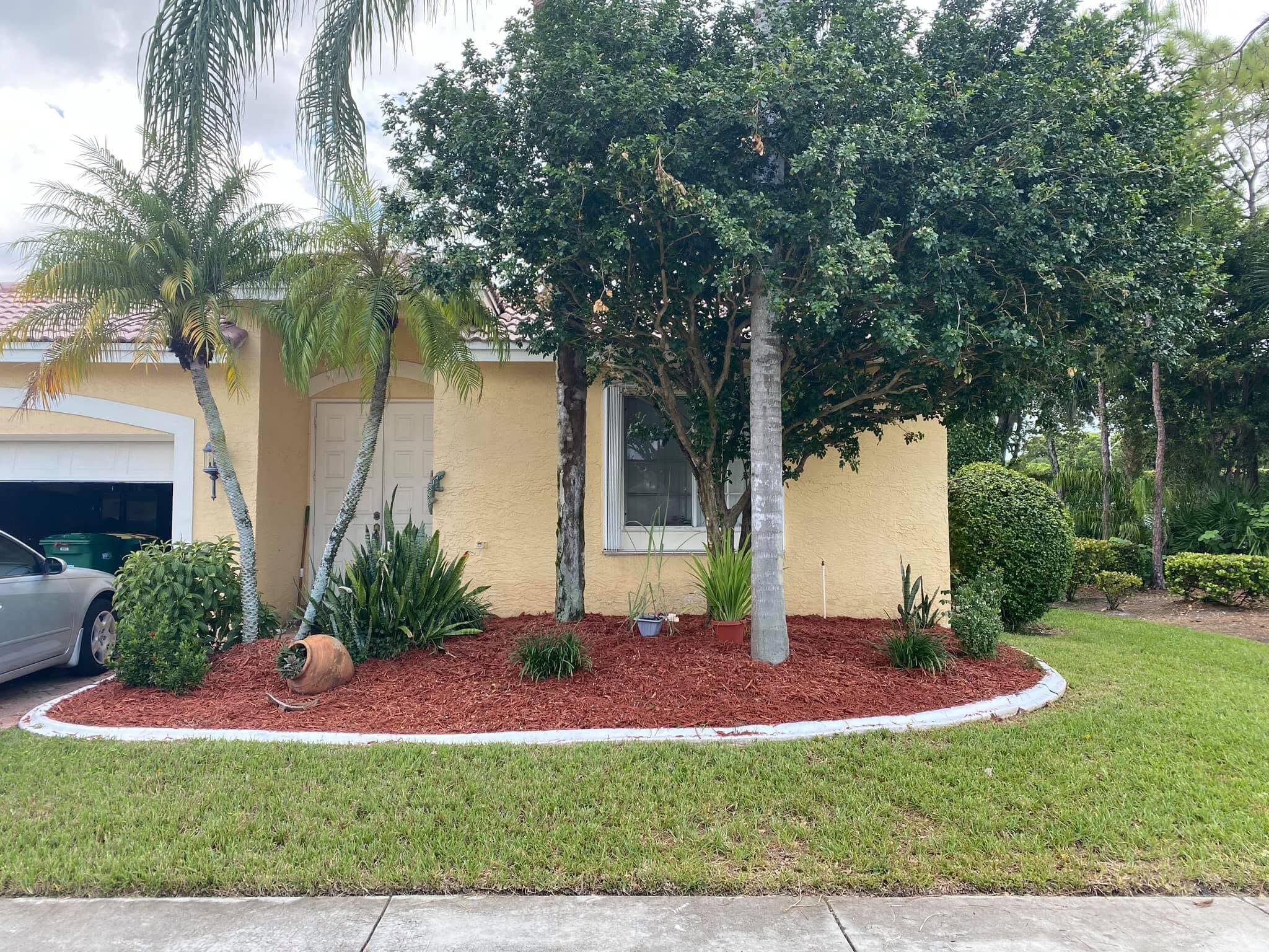 View photos, virtual tours, details... 7842 NW 77 Avenue