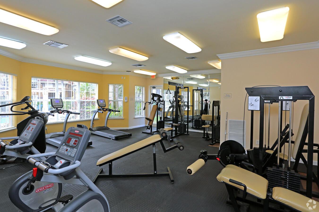 COURTNEY PARK - Residential Lease