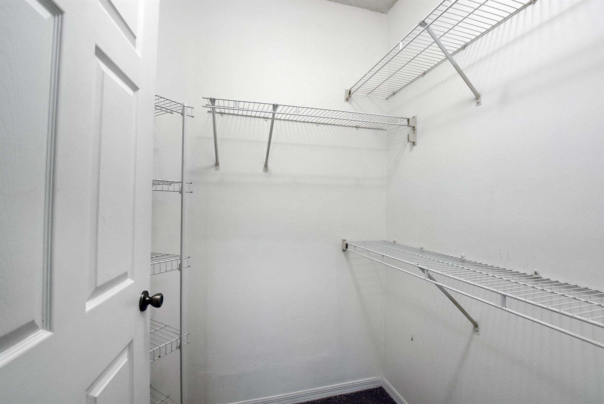 COURTNEY PARK - Residential Lease