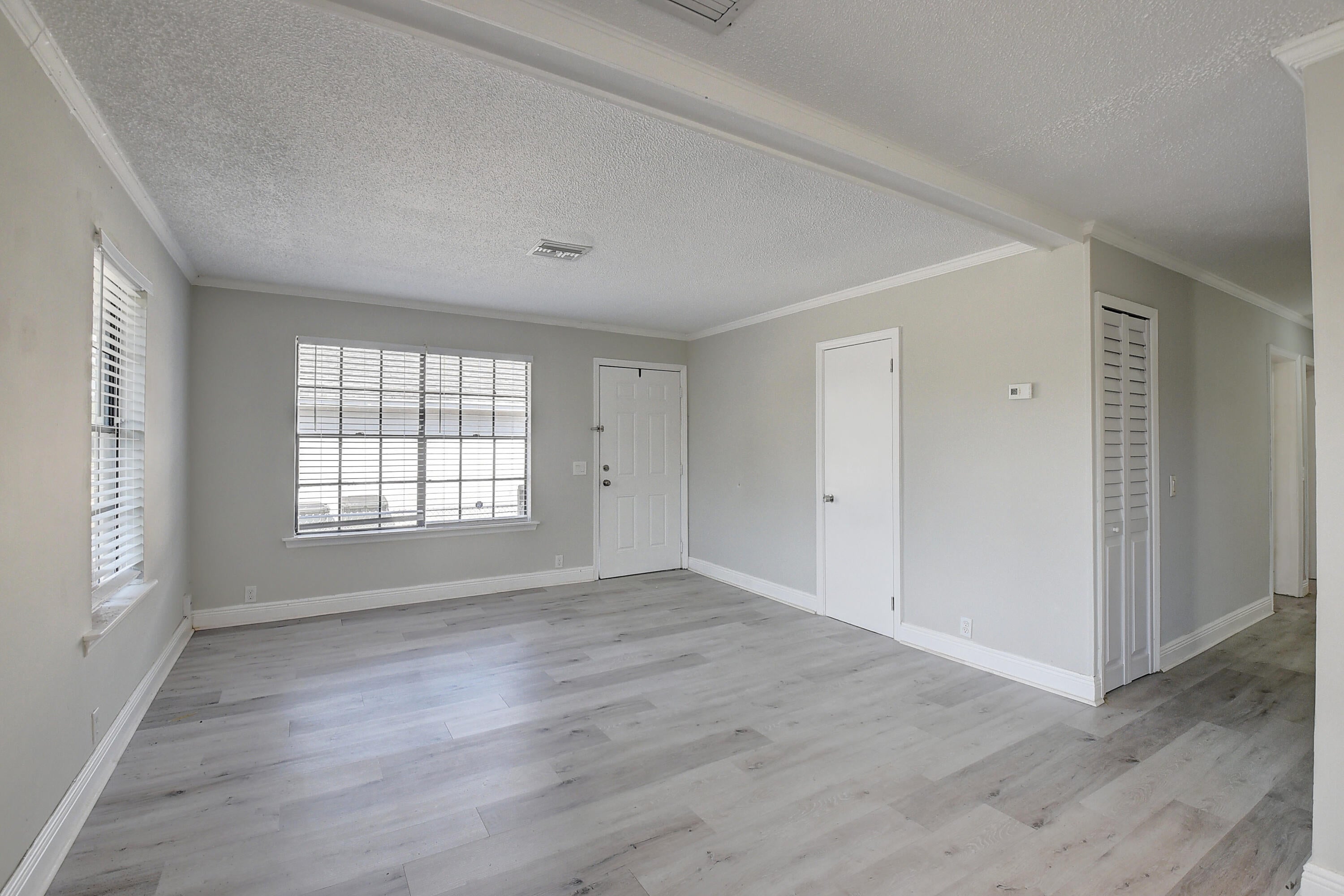237 SW 11th Avenue