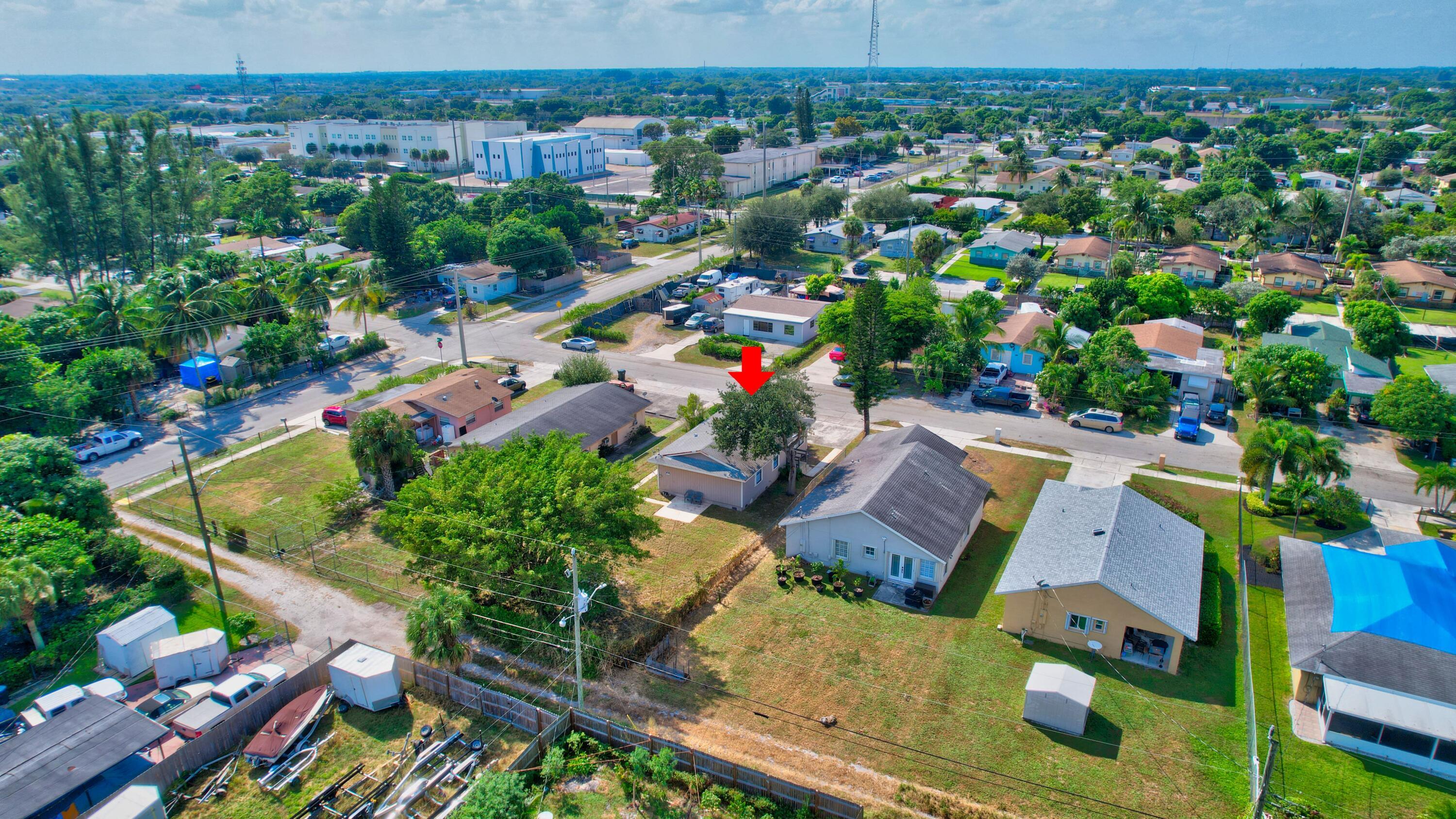 237 SW 11th Avenue