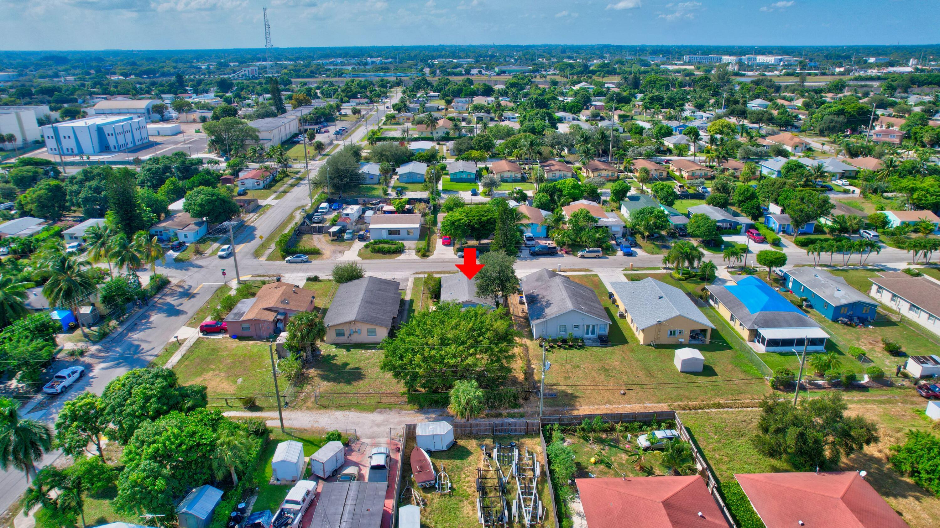 237 SW 11th Avenue