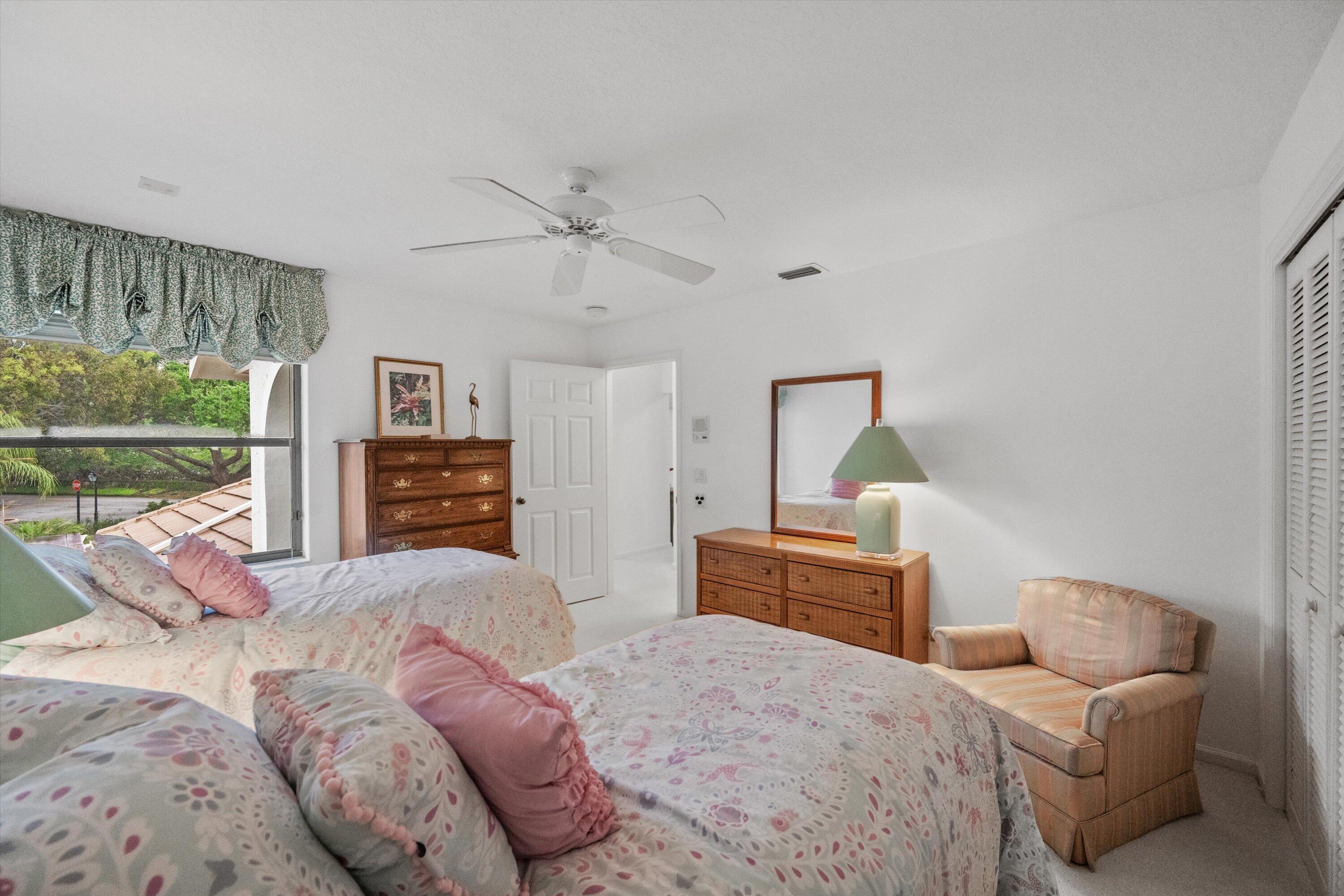 WEST BAY AT JONATHANS LANDING CONDO - Residential