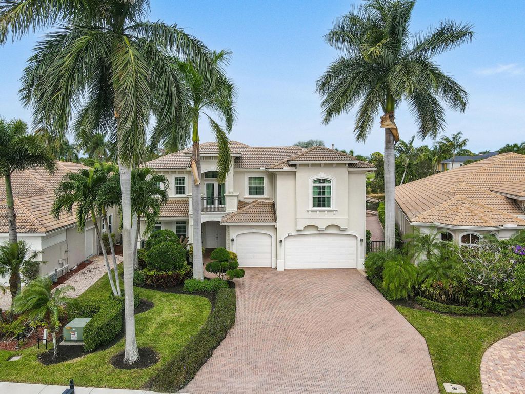 Photo of 521 Les Jardin Drive, Palm Beach Gardens, FL 33410 (MLS # R10936074)