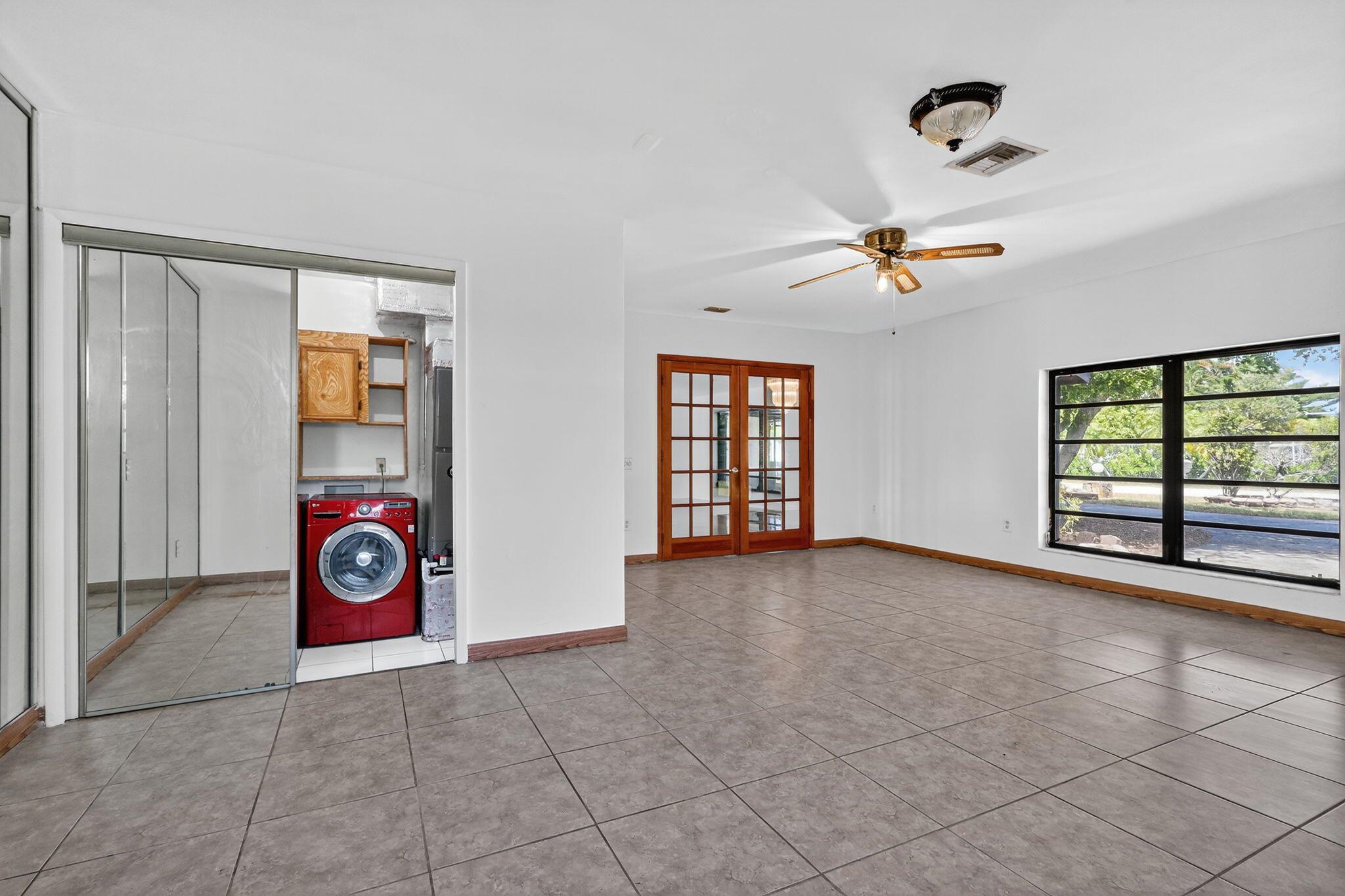 COUNTRY CLUB OF MIAMI EST - Residential