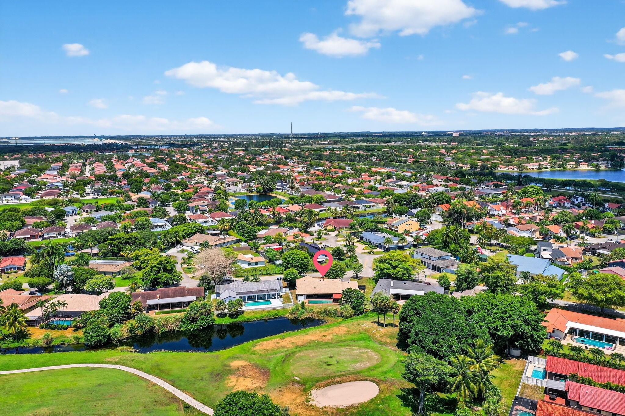 COUNTRY CLUB OF MIAMI EST - Residential