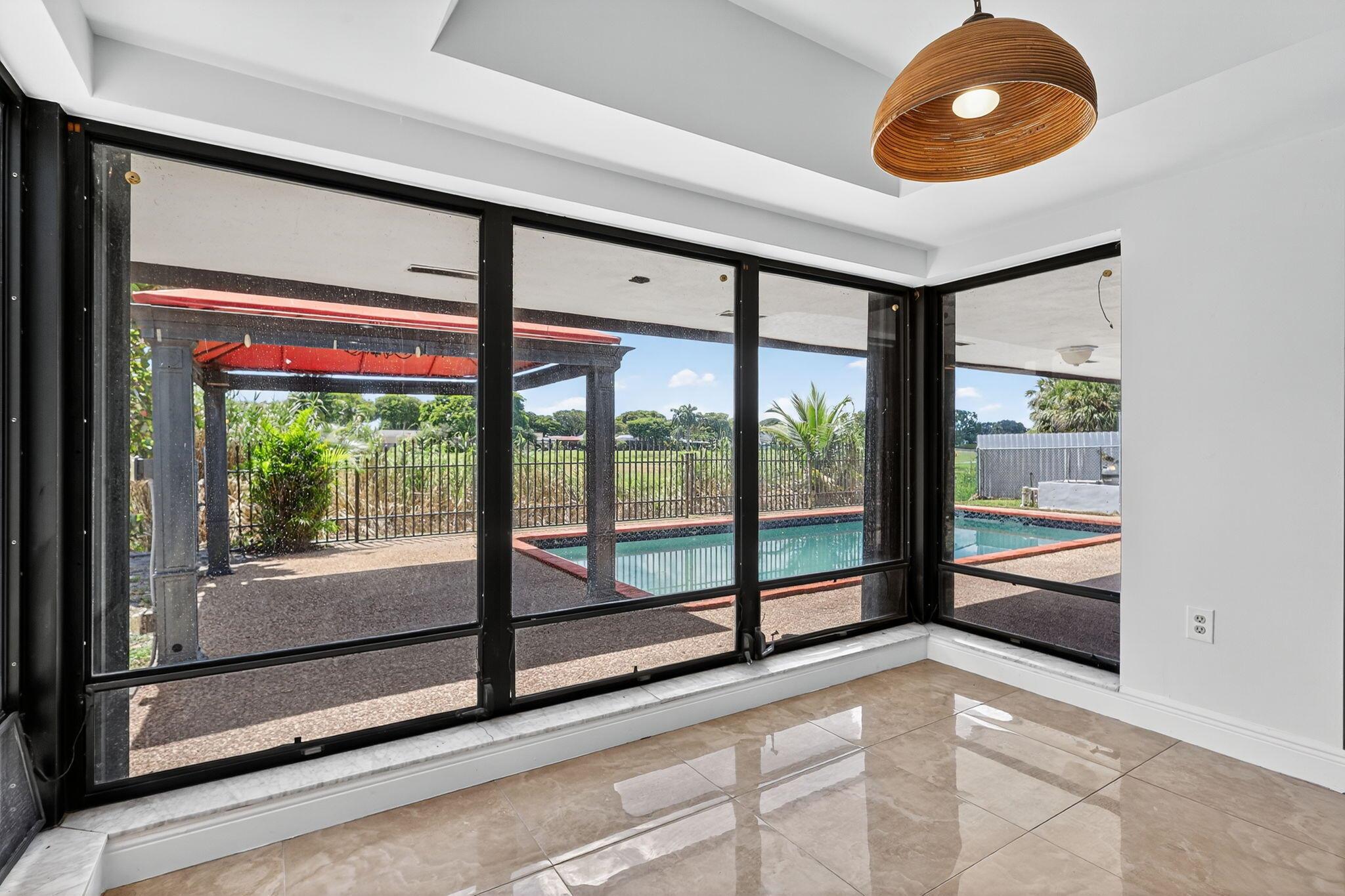 COUNTRY CLUB OF MIAMI EST - Residential