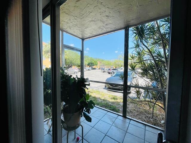 HERITAGE CIRCLE CONDO - Residential Lease