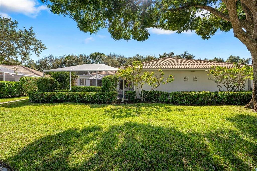 Photo of 8902 Chapman Oak Court, Palm Beach Gardens, FL 33410 (MLS # R10938320)