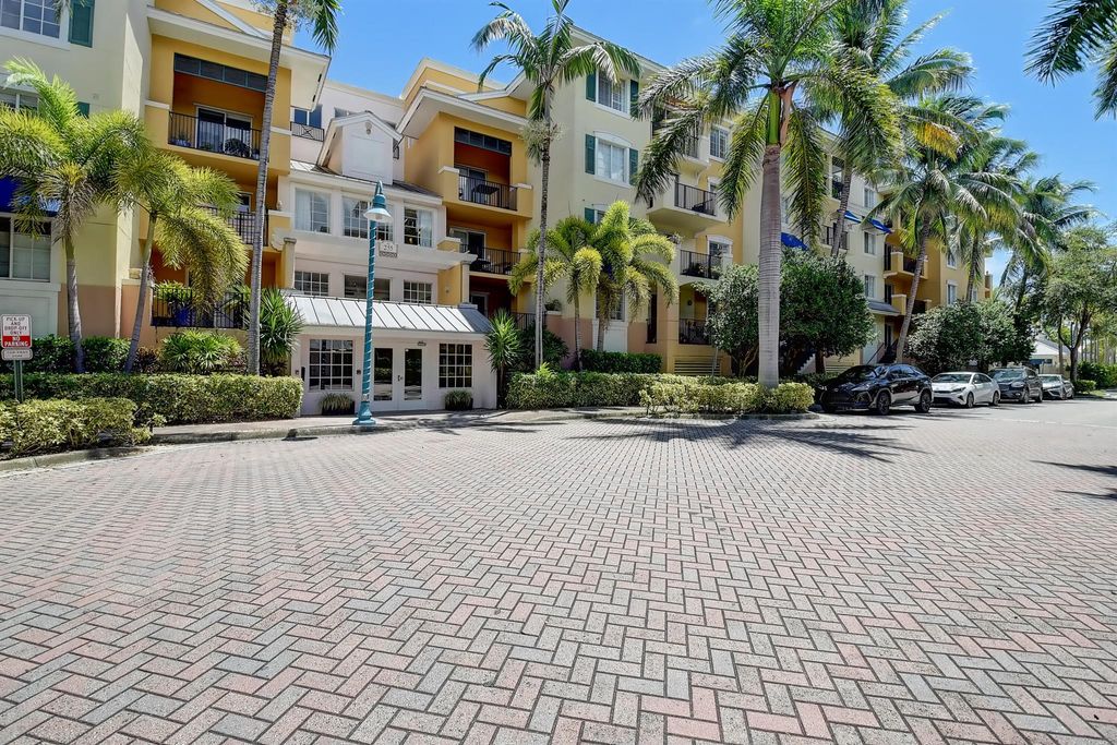 Photo of 255 NE 3rd Avenue #2-516, Delray Beach, FL 33444 (MLS # R11112431)