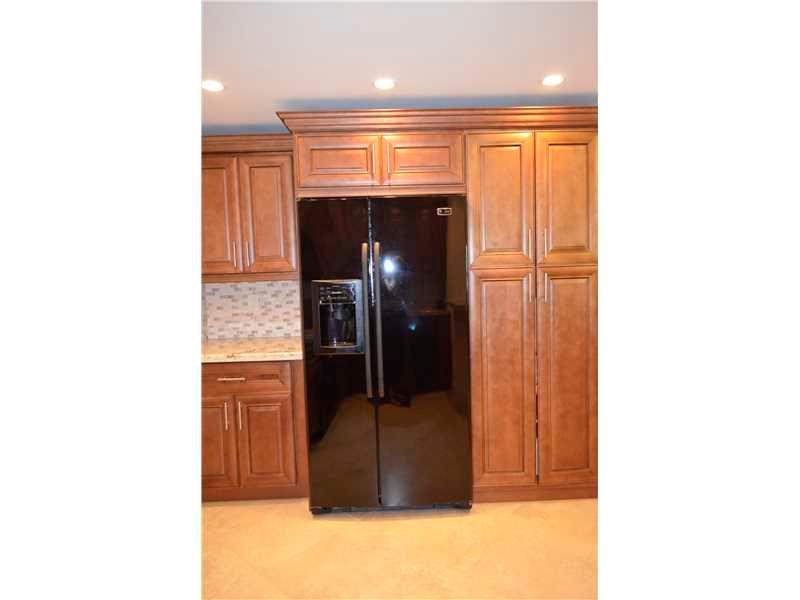 REGENCY TOWER SOUTH CONDO - Residential Lease