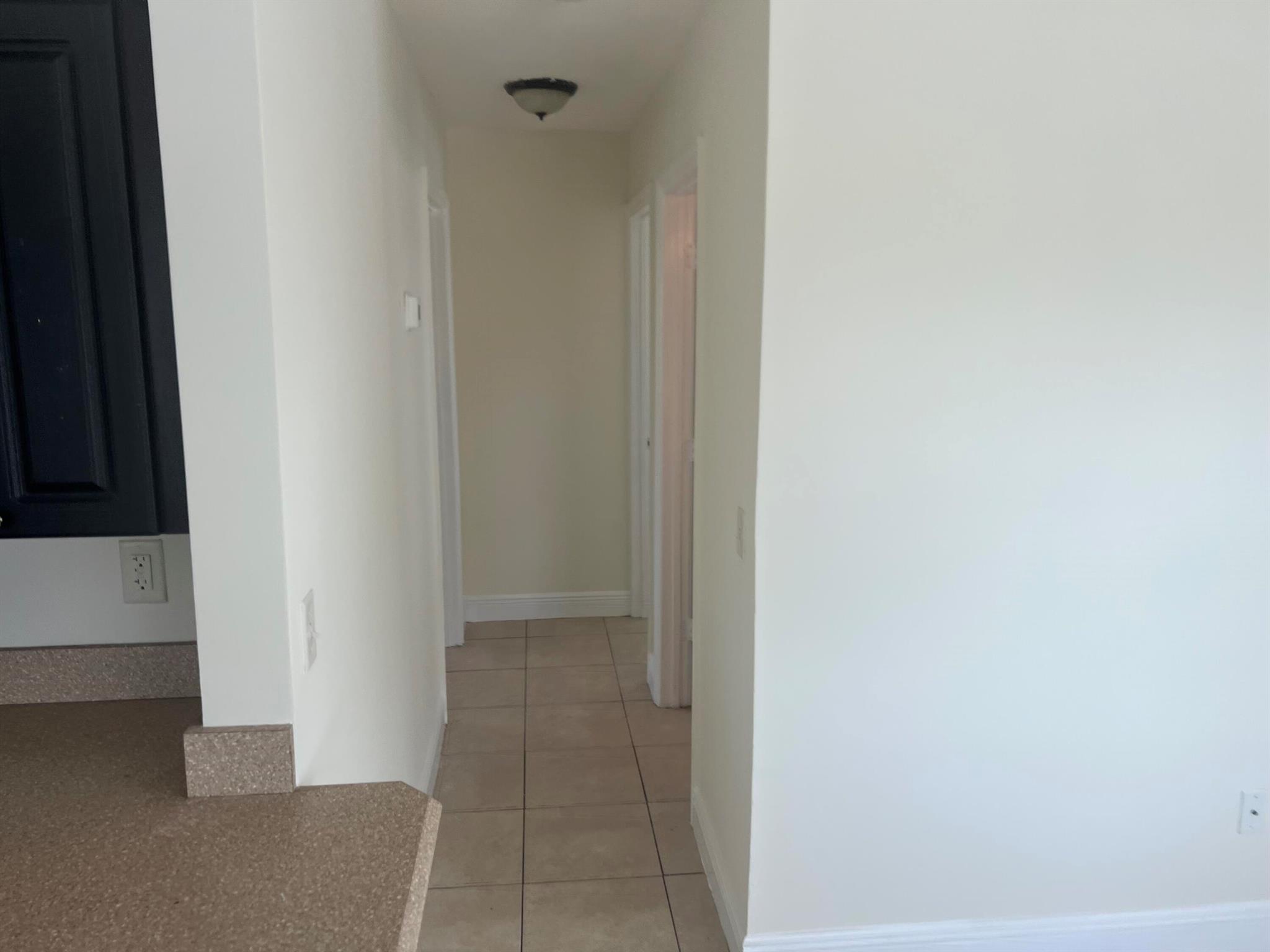 2820 Avenue S 4 A1