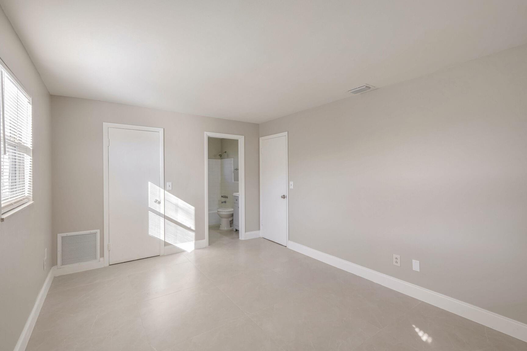 Silver Lake Park Add - Residential Lease