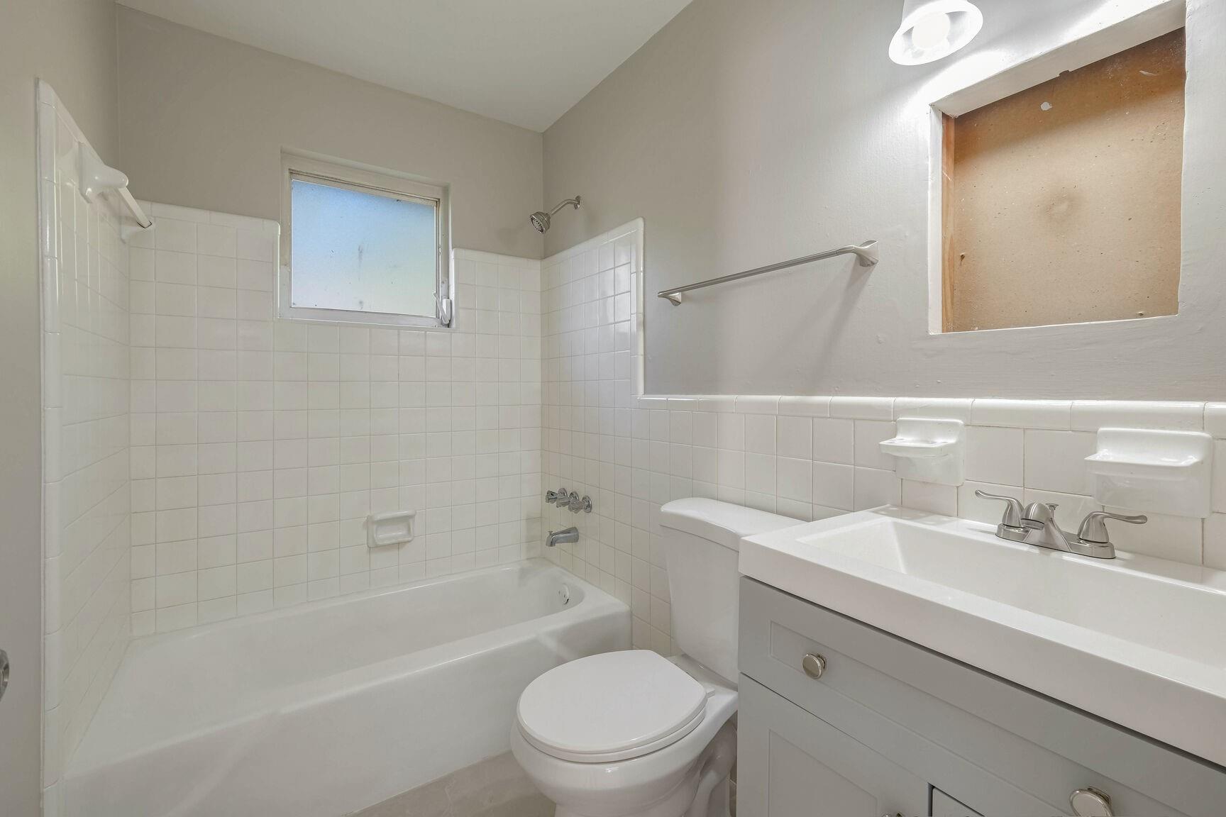 Silver Lake Park Add - Residential Lease