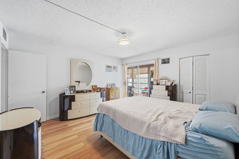 Tiny photo for 3005 Portofino Isle #M2, Coconut Creek, FL 33066 (MLS # B26029501)